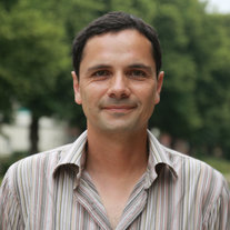 Mauricio Castro